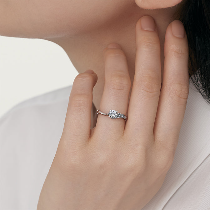 KARAHANA #2931 | Engagement Rings | NIWAKA Online Store