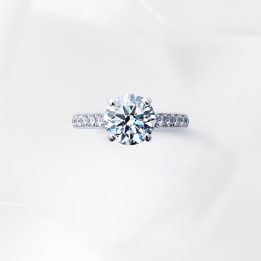 Shown with a 2.13 ct sample diamond.<br>Diamond carat weight varies depending on order details.