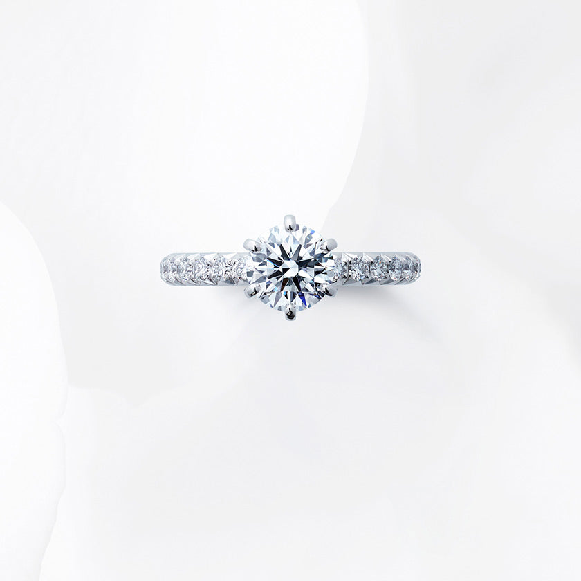 Shown with a 1.06 ct sample diamond.<br>Diamond carat weight varies depending on order details.