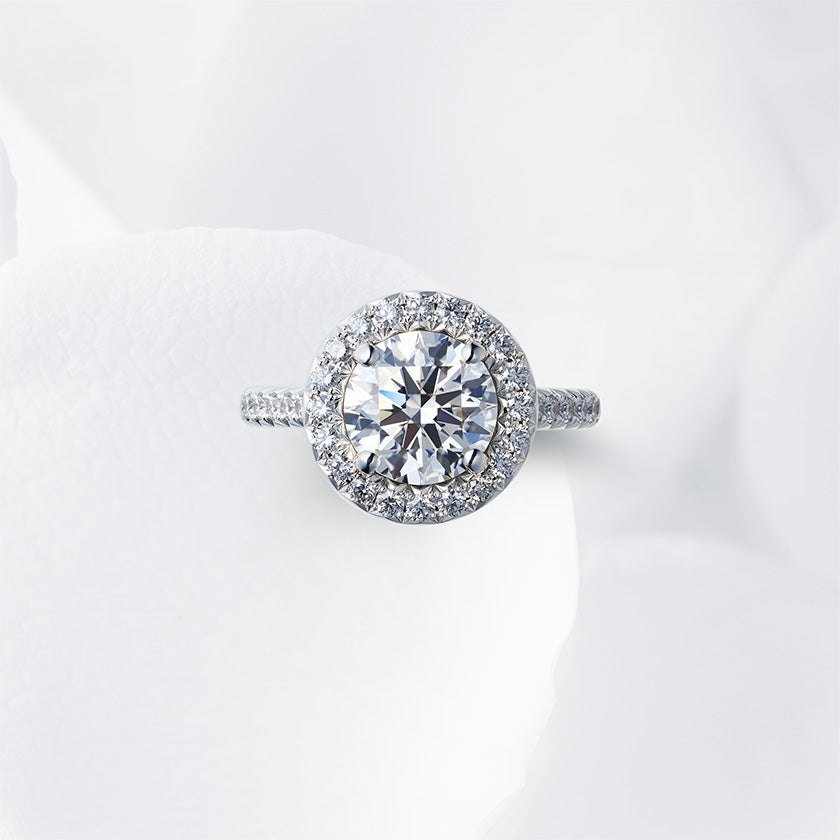 Shown with a 2.01 ct sample diamond.<br>Diamond carat weight varies depending on order details.