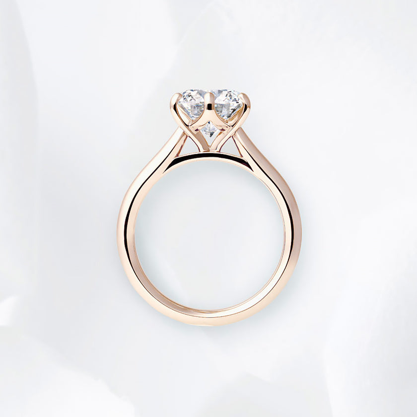 Shown with a 2.24 ct sample diamond.