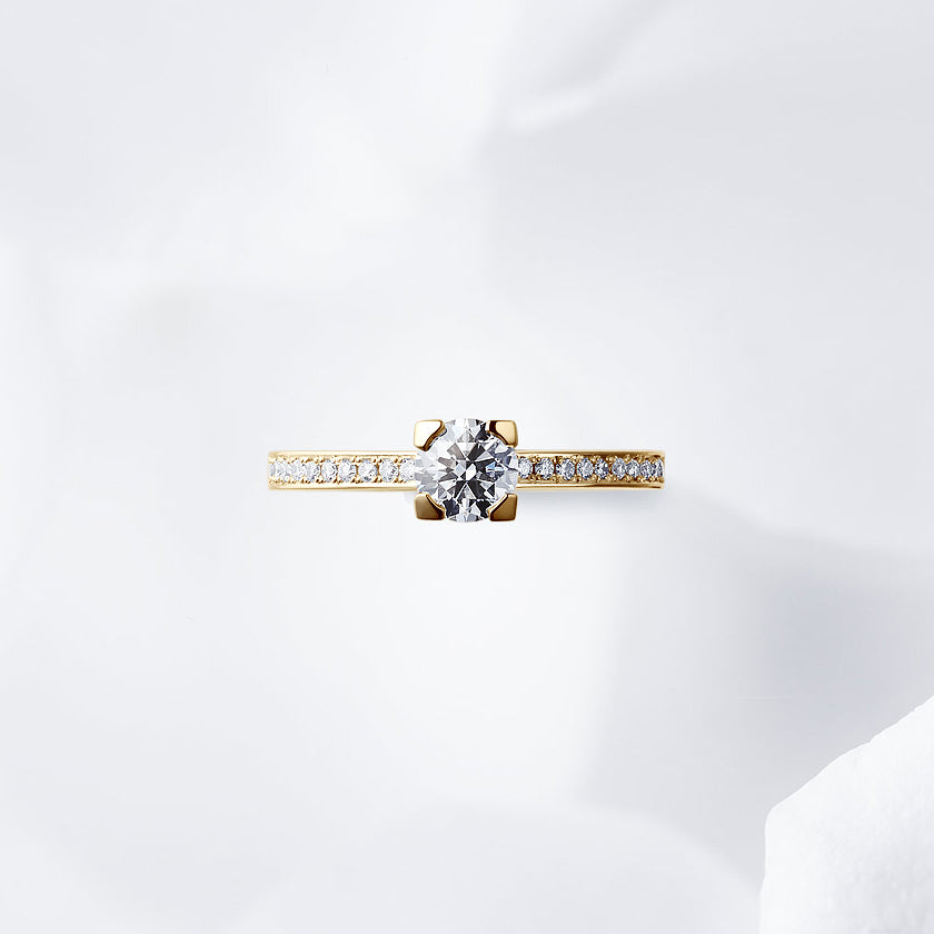 Shown with a 0.54 ct sample diamond.<br>Diamond carat weight varies depending on order details.