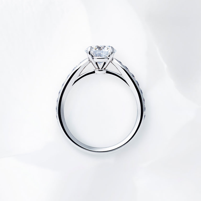 Shown with a 1.22 ct sample diamond.<br>Diamond carat weight varies depending on order details.