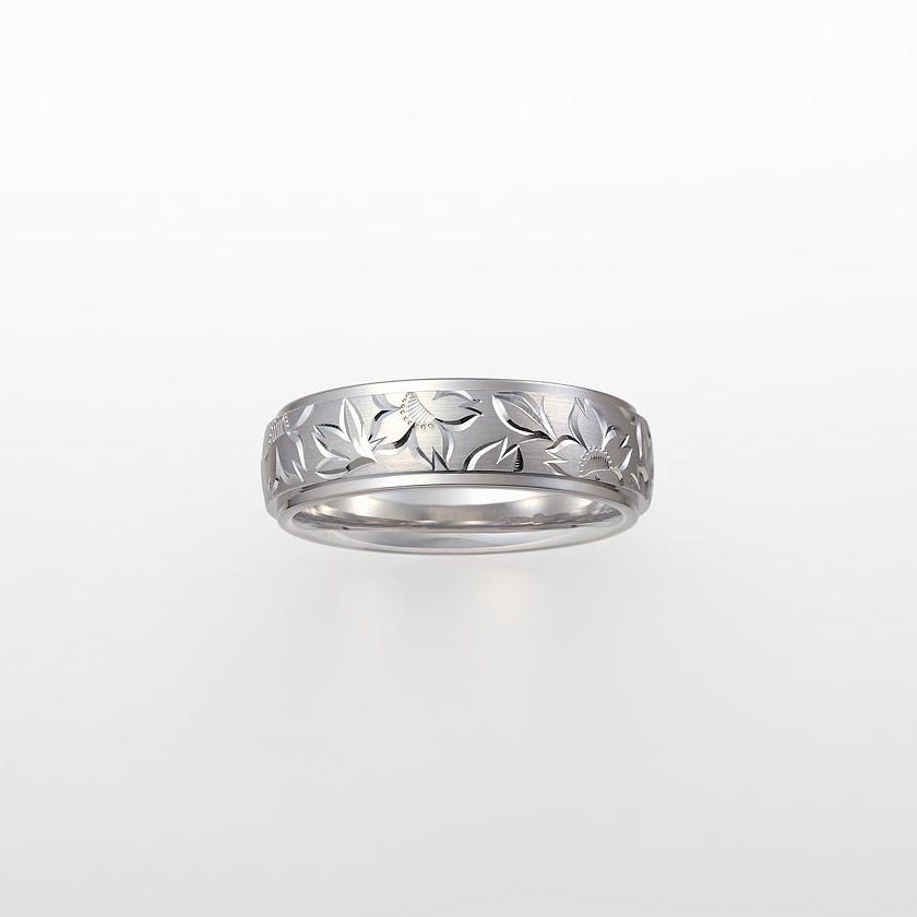 Metals: Platinum (engraved section), White Gold (other)<br>This ring design is wider than others and may fit tighter. Some customers prefer a size that is 0.5 or 1.0 larger than other designs.