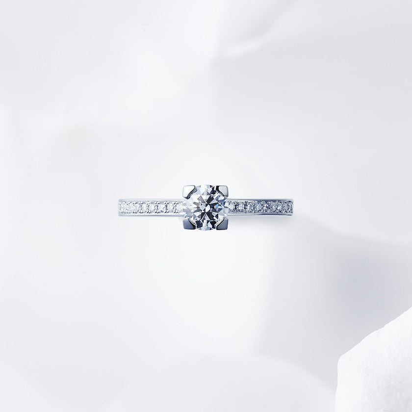 Shown with a 0.54 ct sample diamond.<br>Diamond carat weight varies depending on order details.